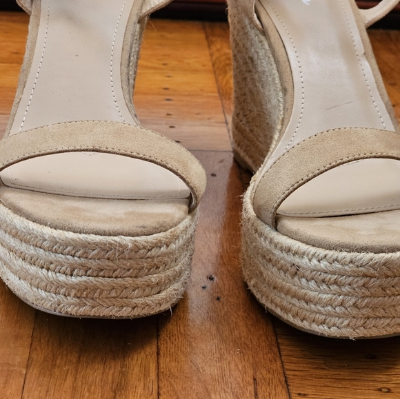 NWT Charles By Charles David Neutral Open Toe Espadrille Platform Wedge Sandals, - Picture 2 of 8